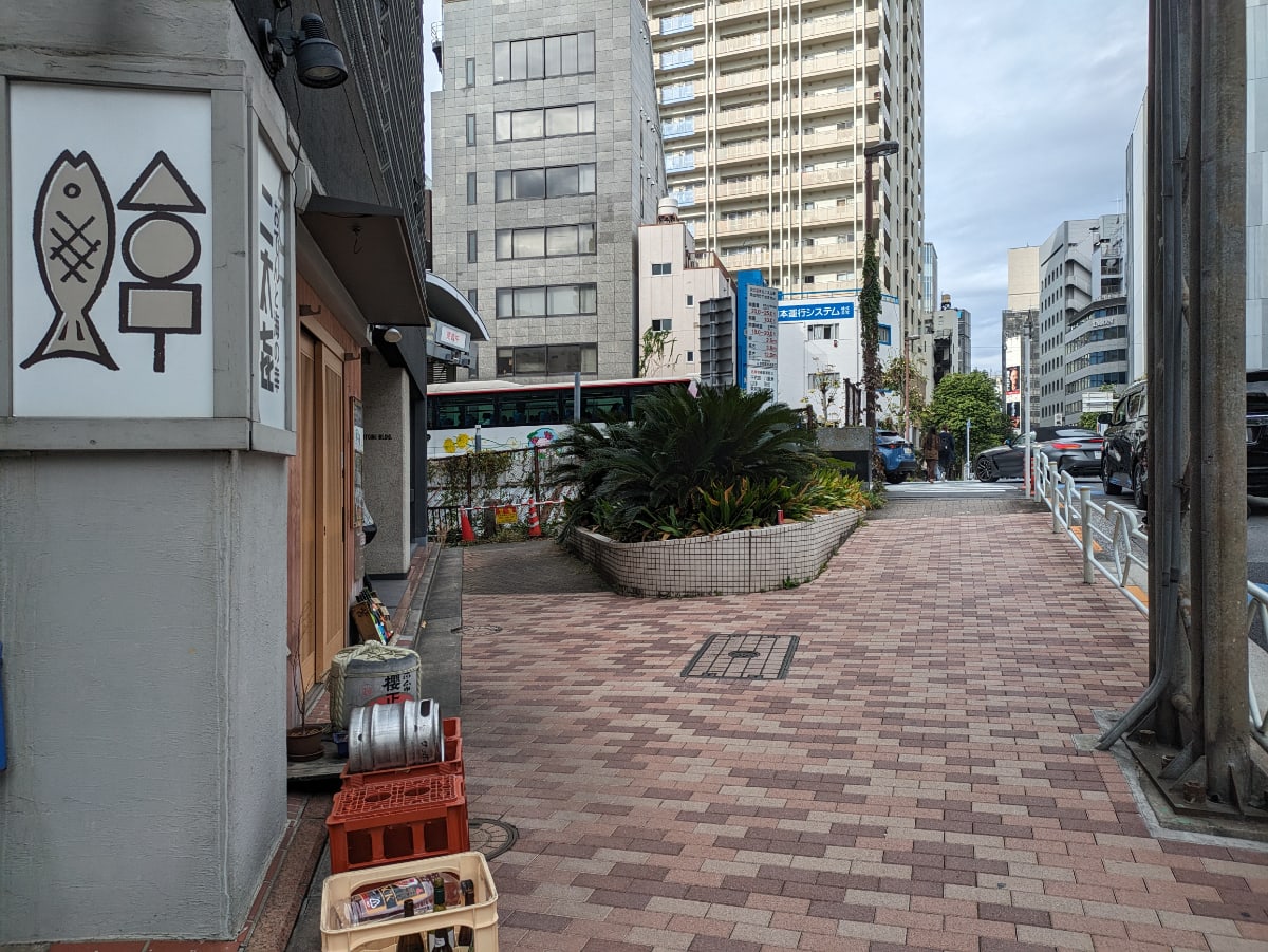 v20251205150803/fresh/building/J00100377734_8