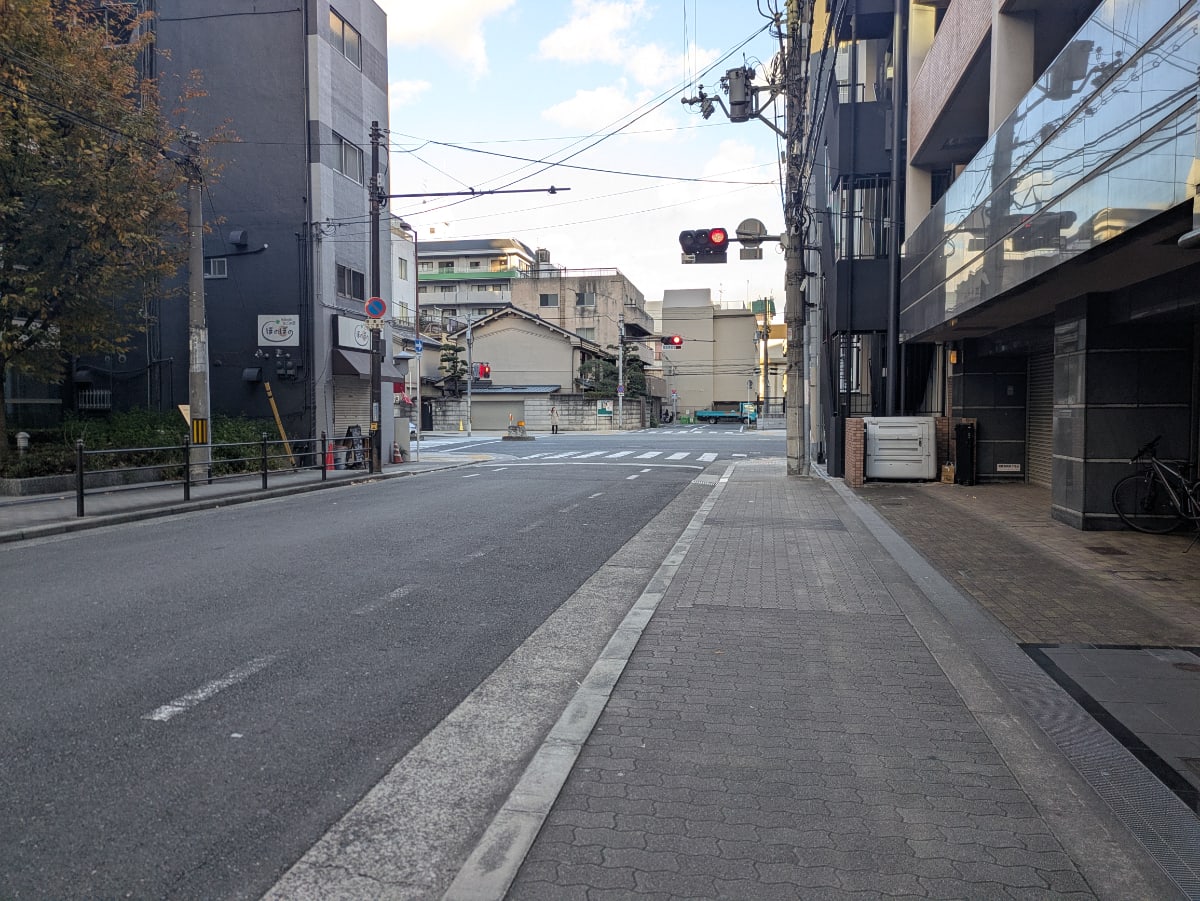 v20251205150803/fresh/building/J00100635112_2