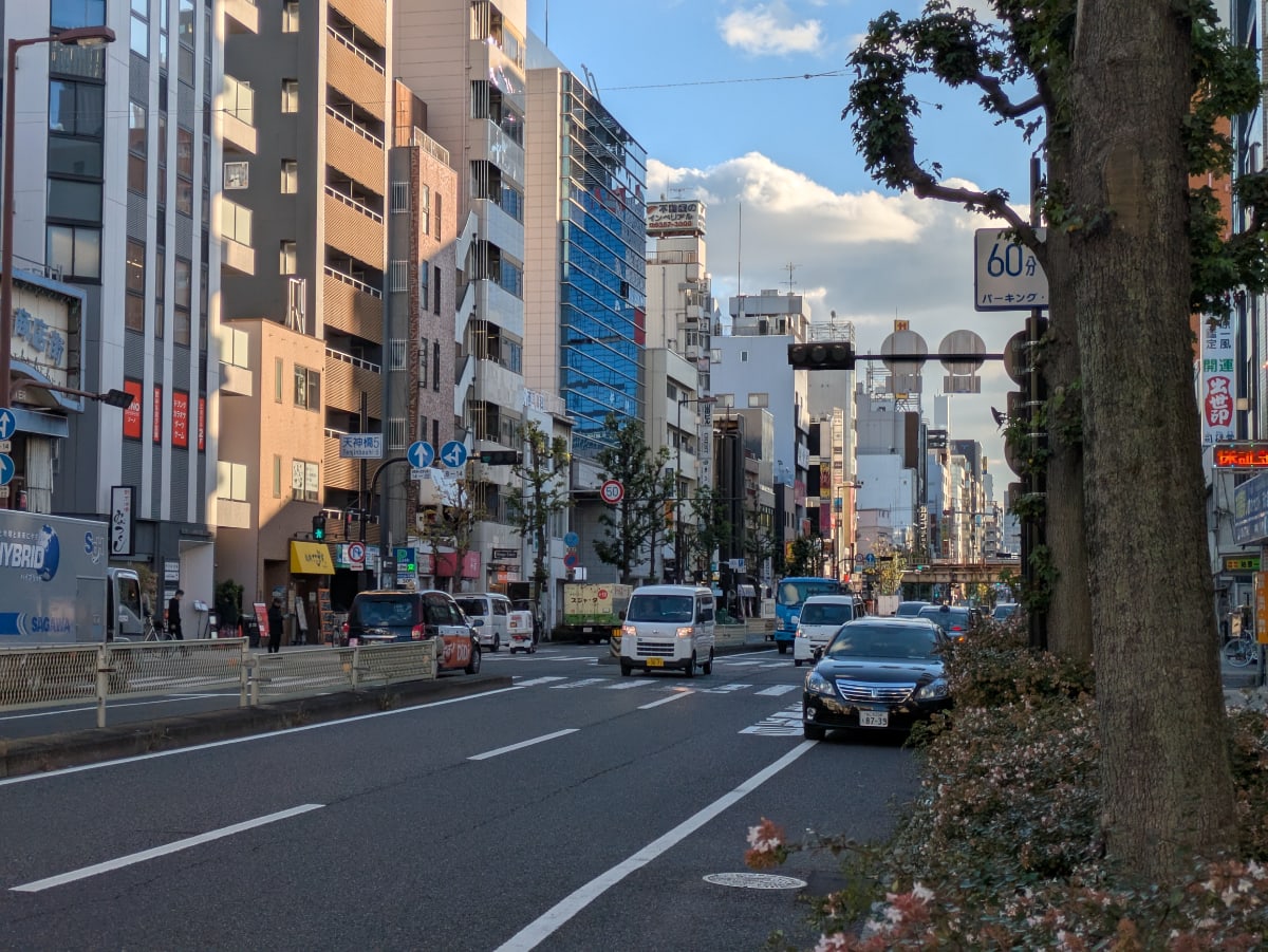 v20251210150806/fresh/building/J00100635428_2