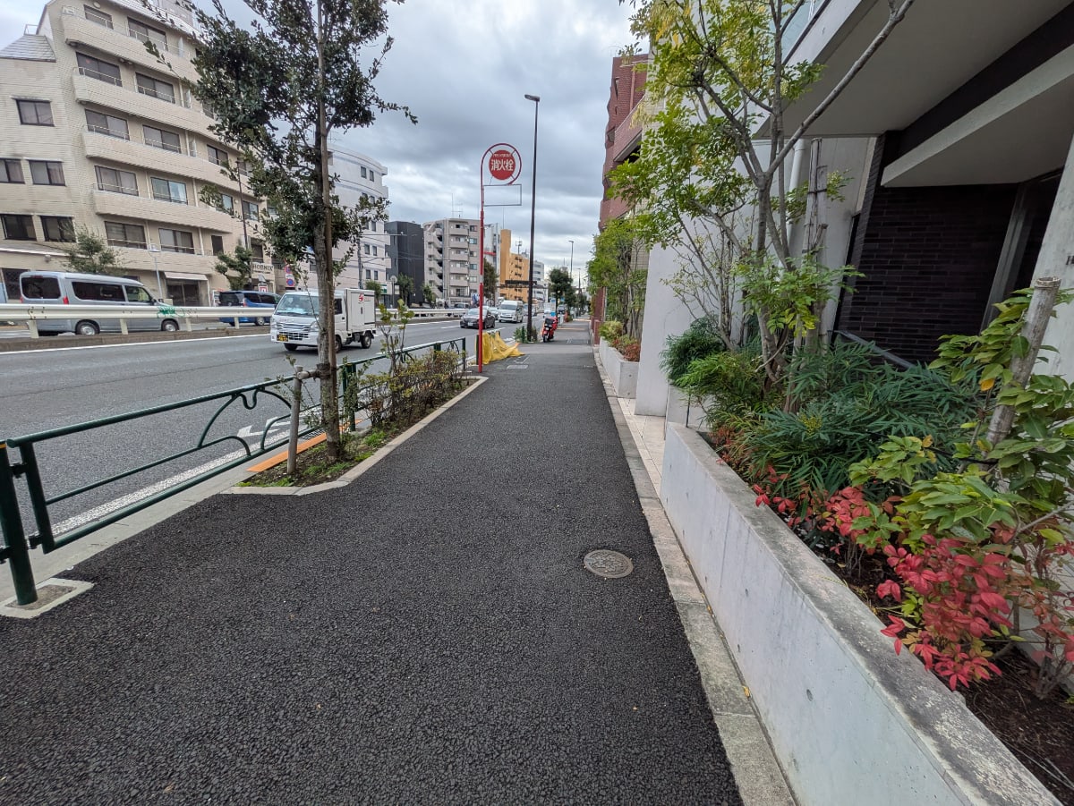 v20251211150803/fresh/building/J00100367780_7