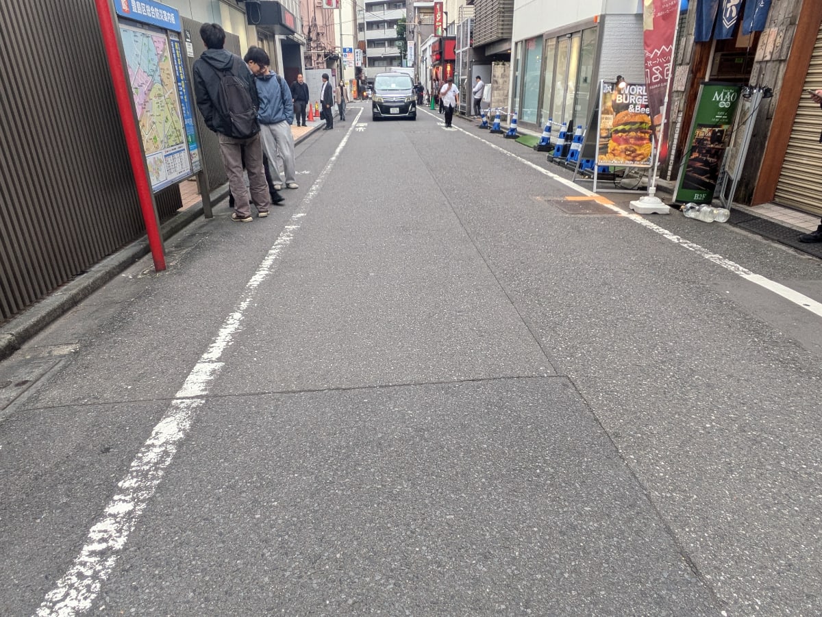 v20251211150803/fresh/building/J00100367959_14