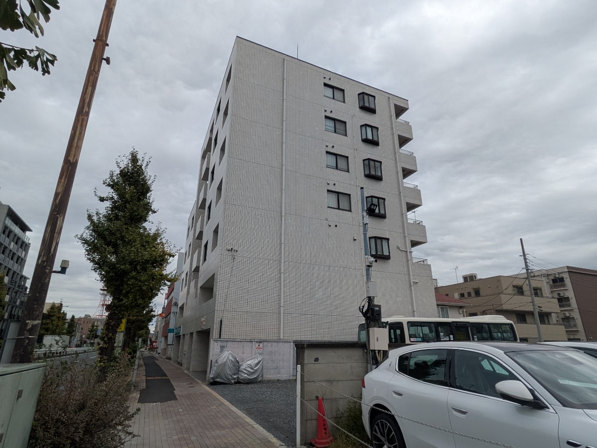 v20251211150803/fresh/building/J00100380601_14