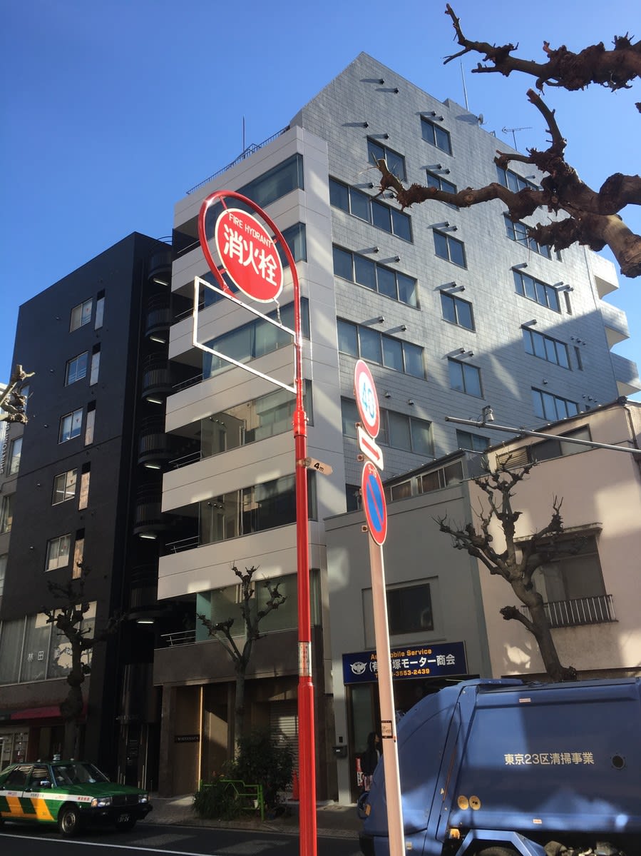 v20251211150803/fresh/building/J00100384729_15