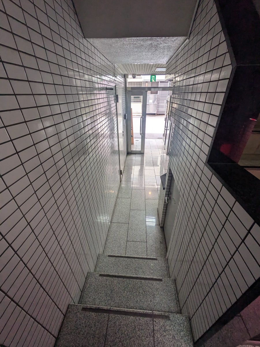 v20251211150803/fresh/building/J00100388626_11