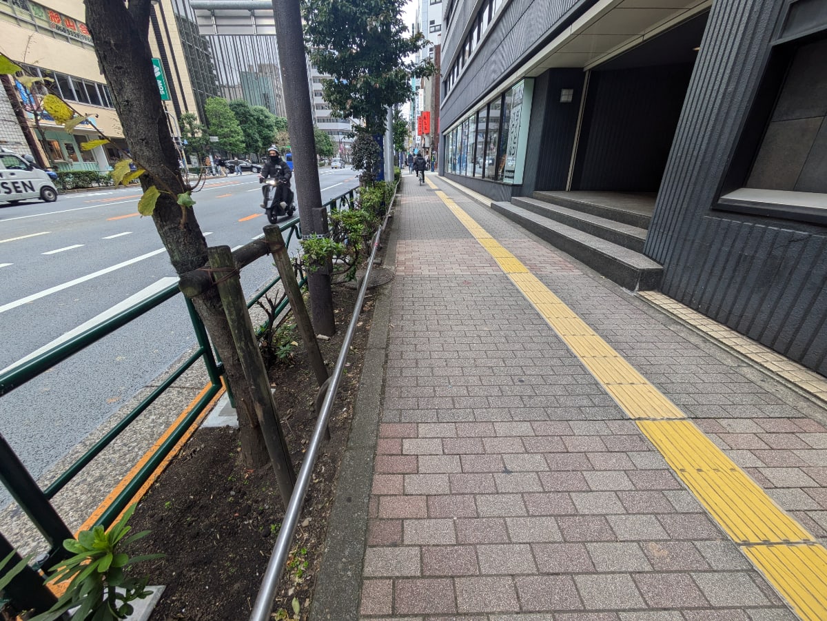 v20251211150803/fresh/building/J00100389772_2