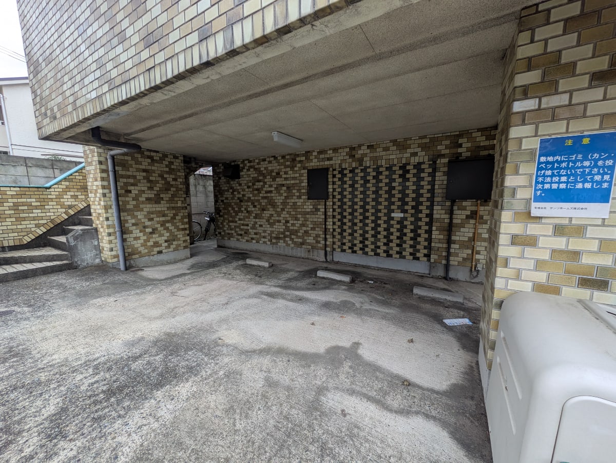 v20251211150803/fresh/building/J00100396008_14