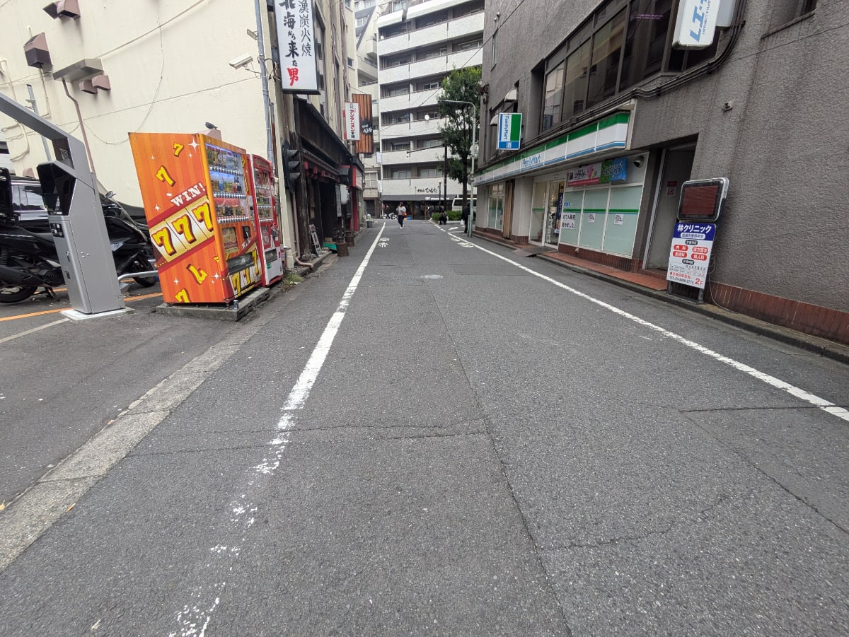 v20251211150803/fresh/building/J00100408186_2