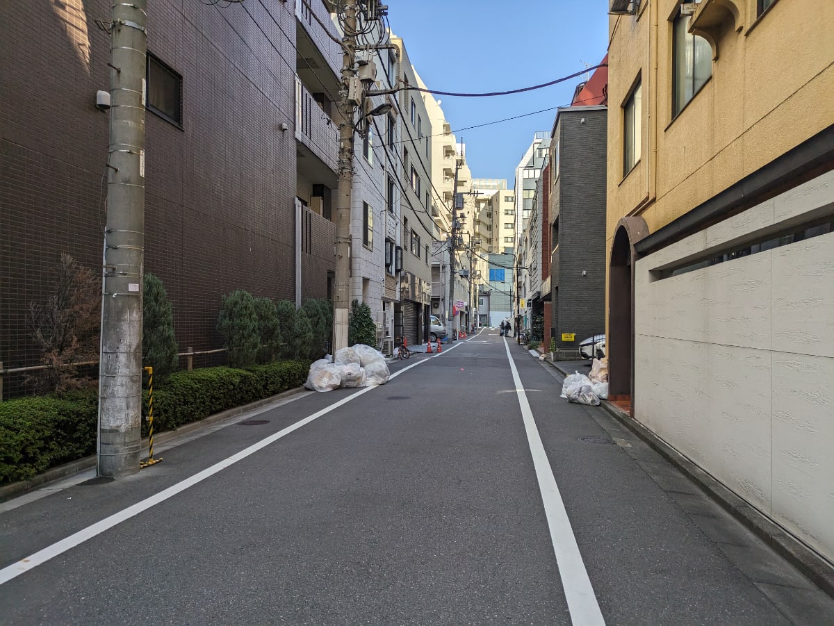 v20251211150803/fresh/building/J00100512799_2
