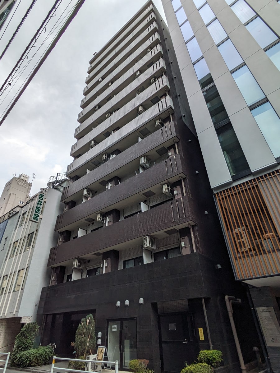 v20251211150803/fresh/building/J00100512799_7