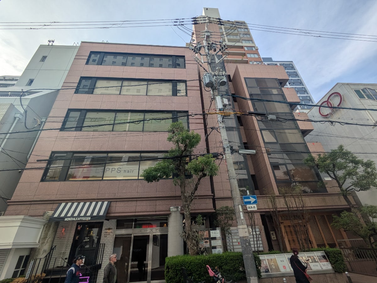 v20251211150803/fresh/building/J00100617221_5