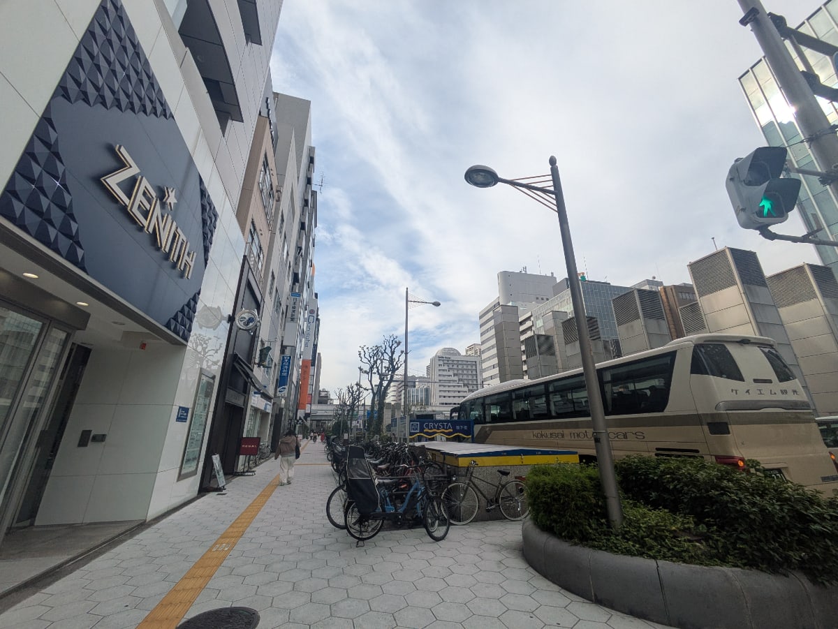 v20251211150803/fresh/building/J00100633297_6