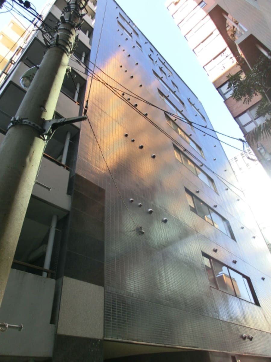 v20251212150907/fresh/building/J00100357264_10