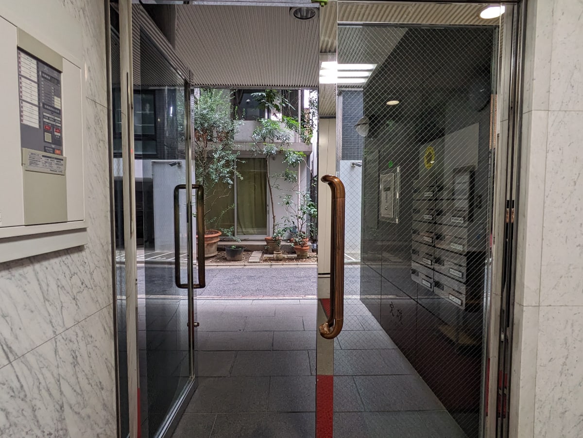 v20251212150907/fresh/building/J00100357264_59