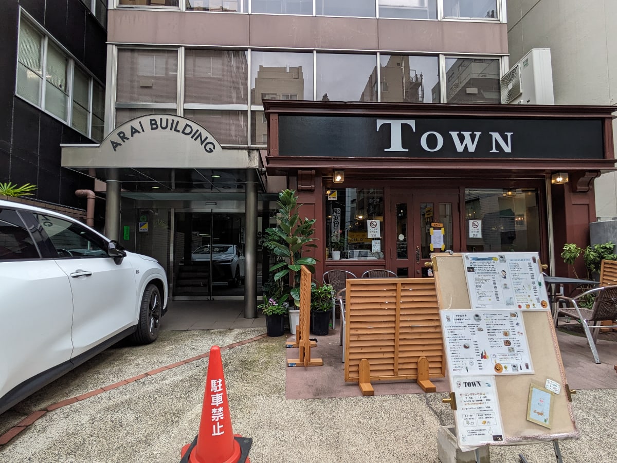 v20251212150907/fresh/building/J00100359637_19