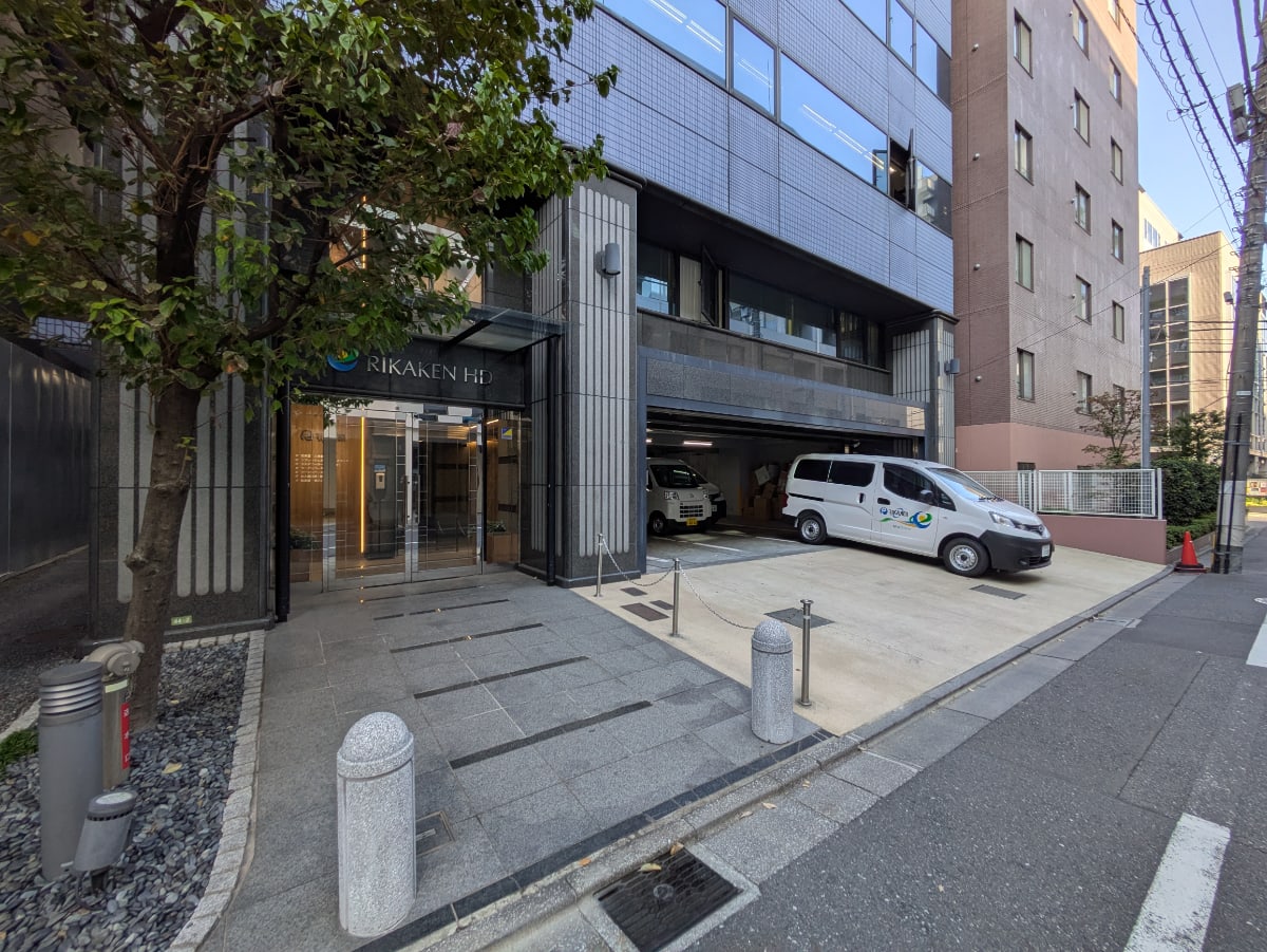 v20251212150907/fresh/building/J00100371773_9