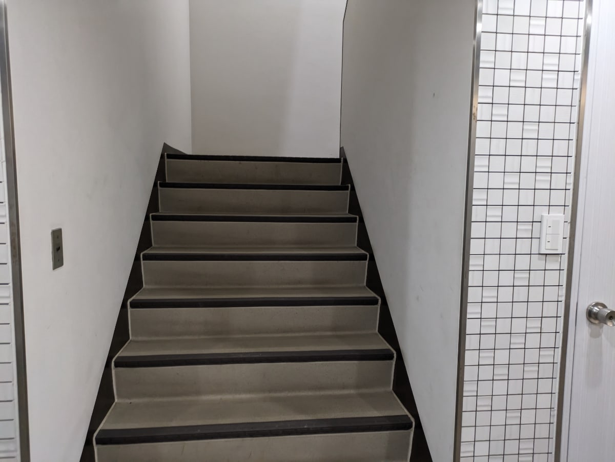 v20251212150907/fresh/building/J00100378471_14