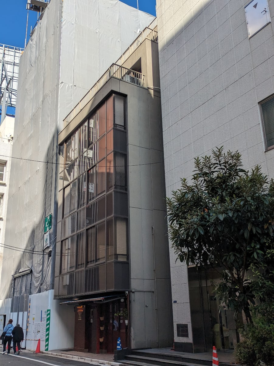 v20251212150907/fresh/building/J00100385983_6