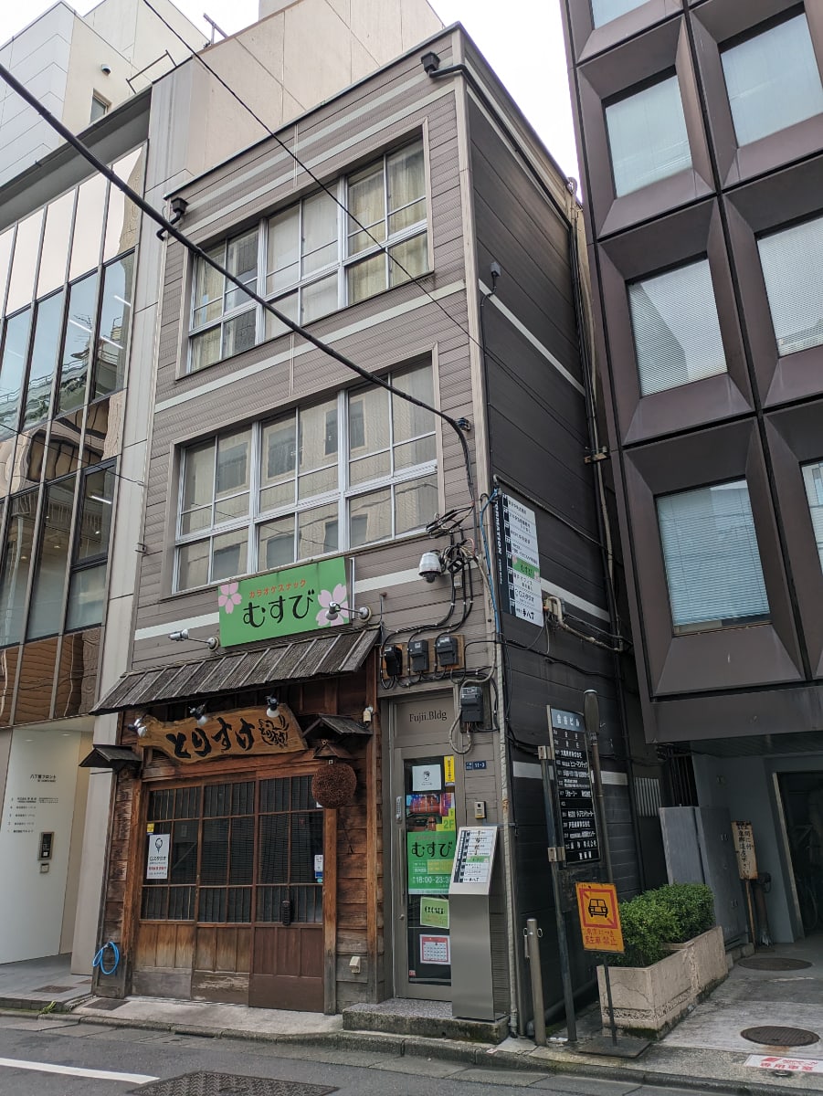 v20251212150907/fresh/building/J00100386214_6