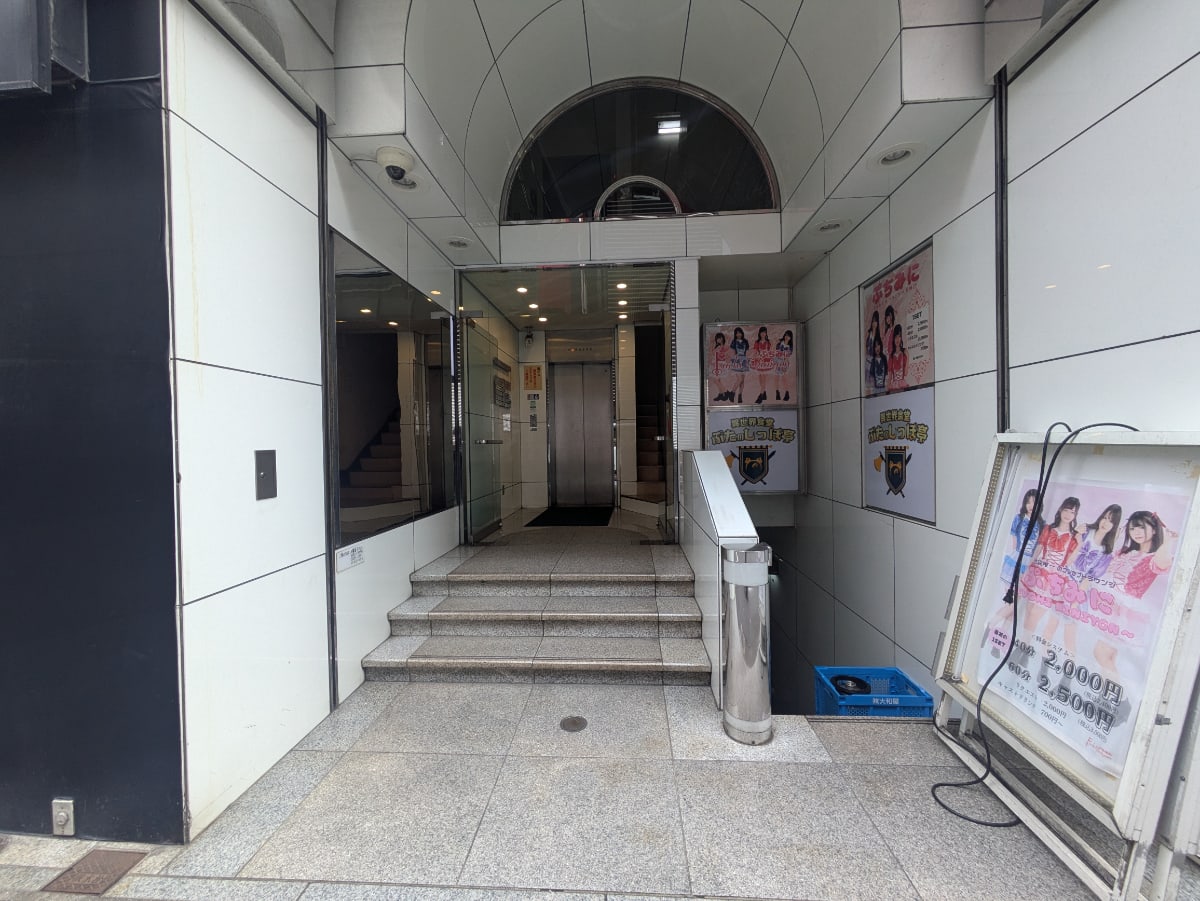 v20251212150907/fresh/building/J00100388802_3