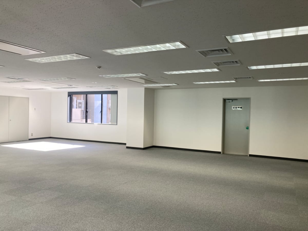 v20251212150907/fresh/building/J00100390519_19
