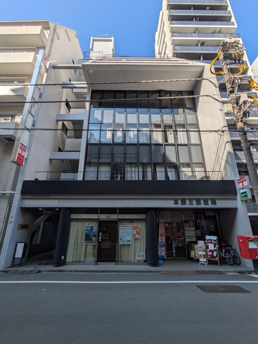 v20251212150907/fresh/building/J00100392994_8