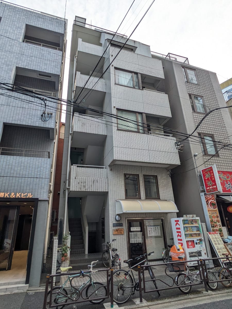 v20251212150907/fresh/building/J00100405918_1
