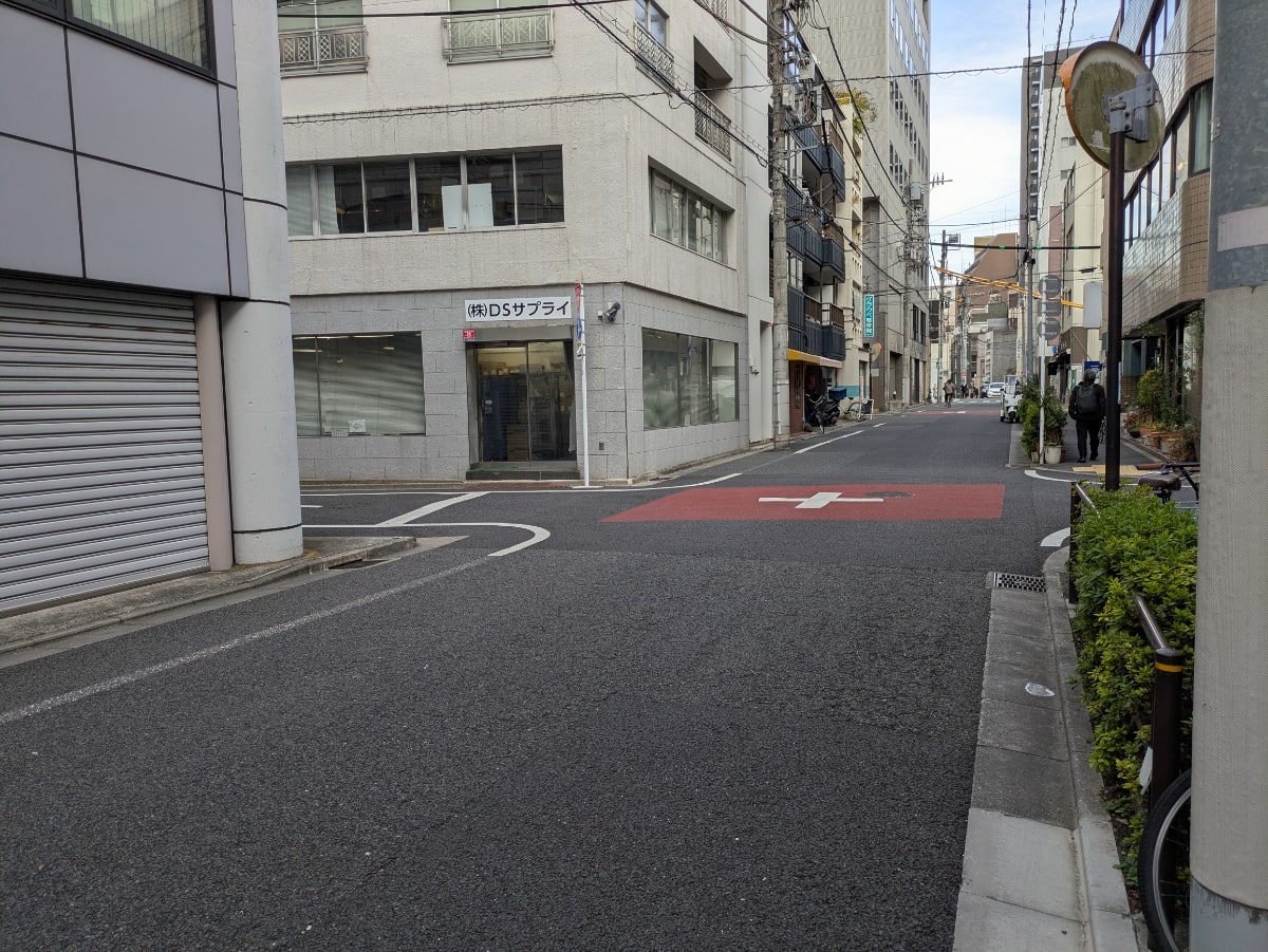v20251212150907/fresh/building/J00100405918_2