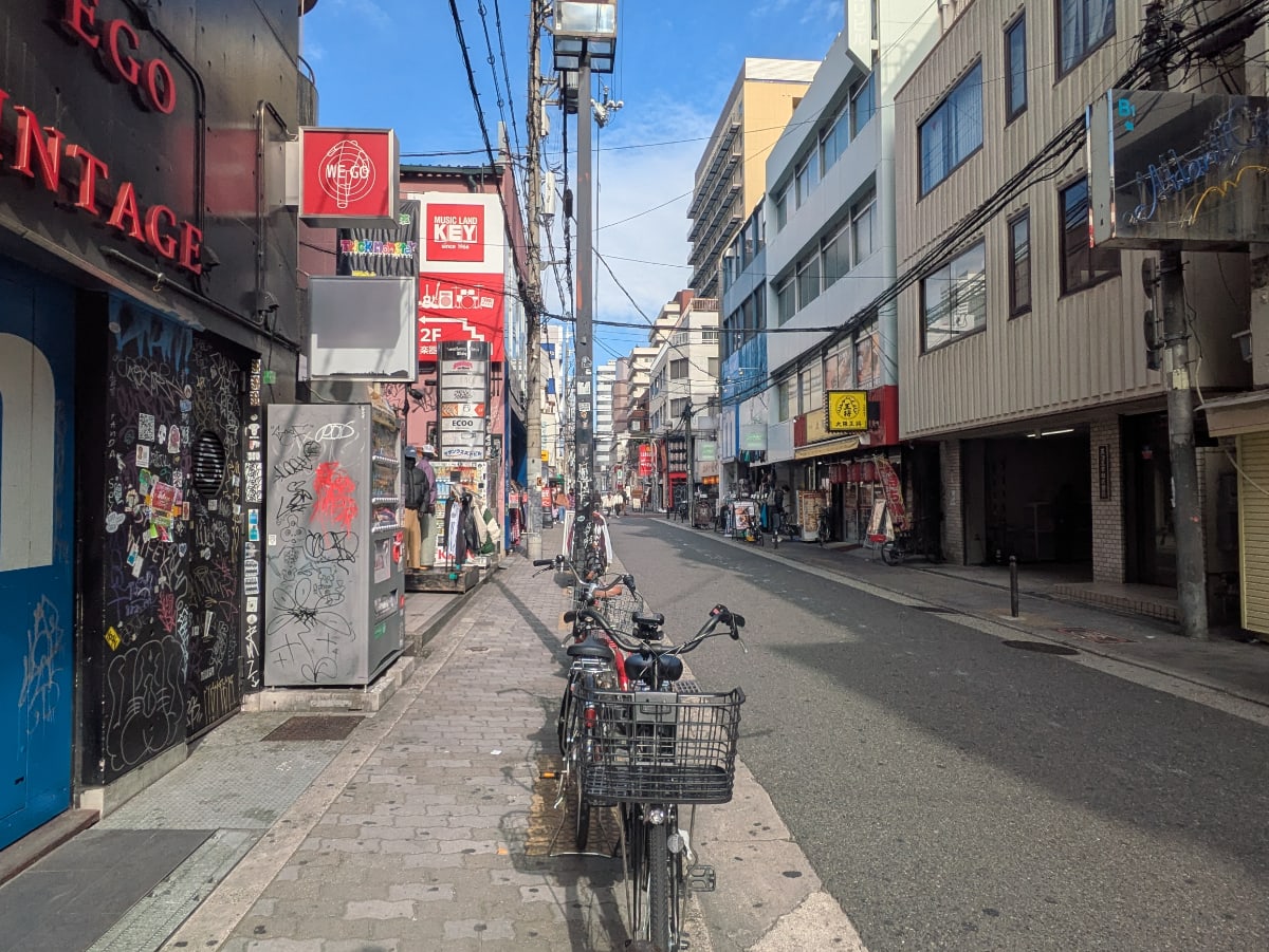 v20251212150907/fresh/building/J00100610630_2