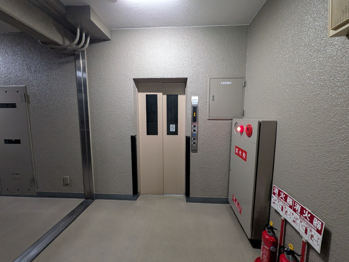 v20251218150754/fresh/building/J00100458522_4