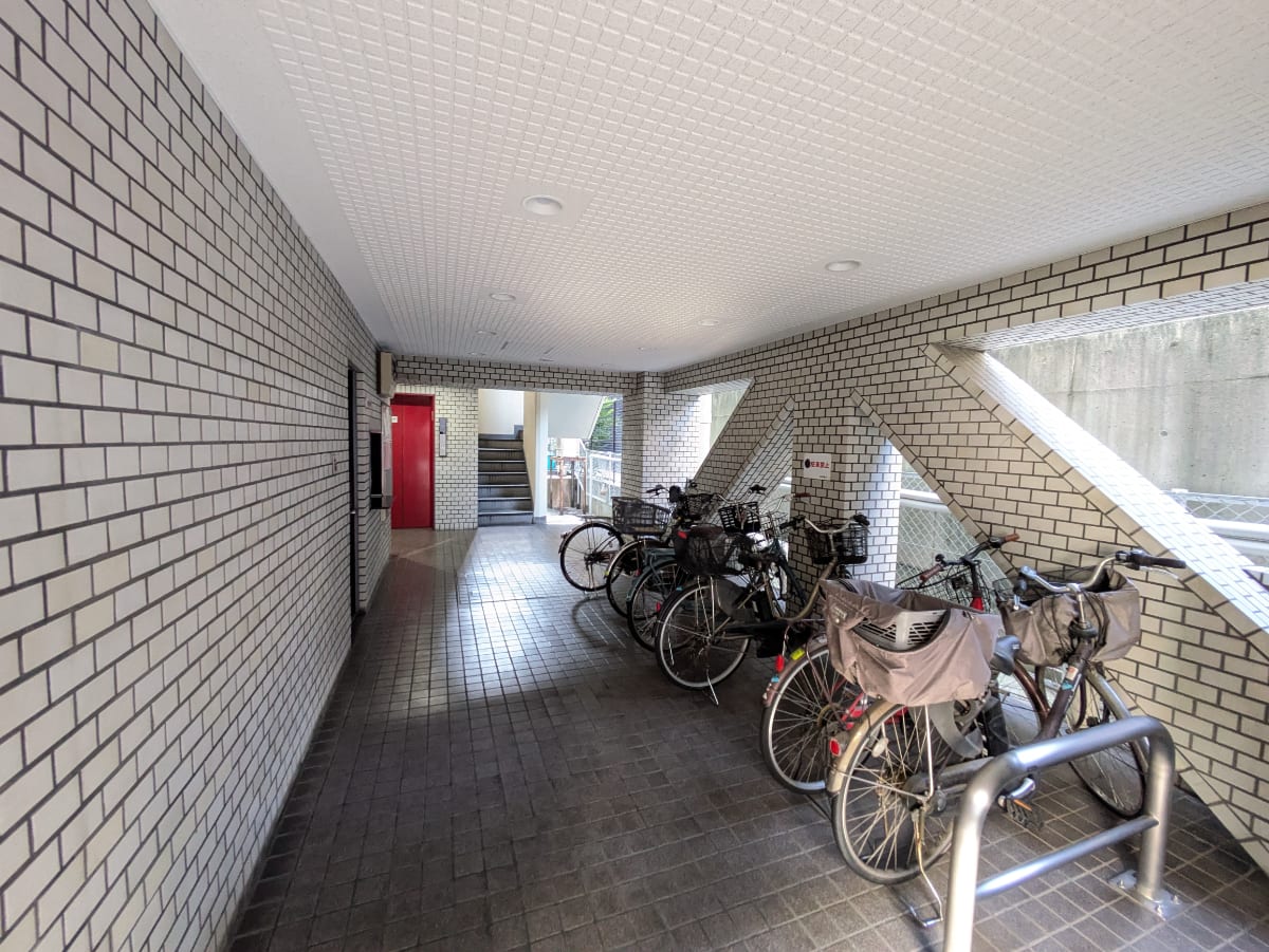 v20251221150706/fresh/building/J00100362125_11