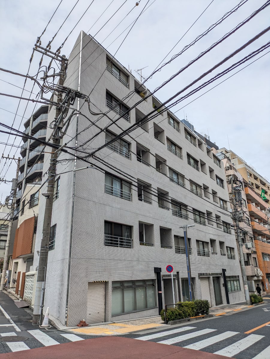 v20251221150706/fresh/building/J00100365068_5