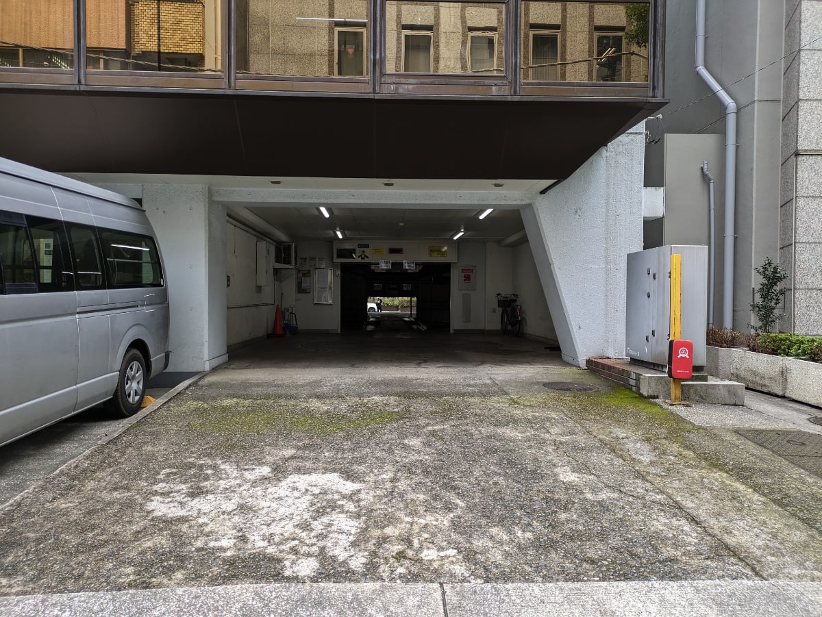 v20251221150706/fresh/building/J00100378209_14