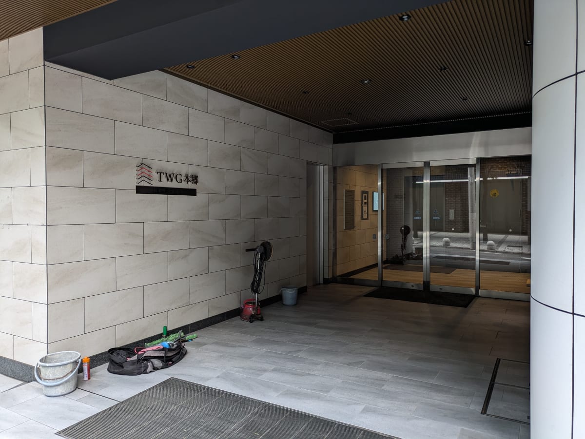v20251221150706/fresh/building/J00100379171_15