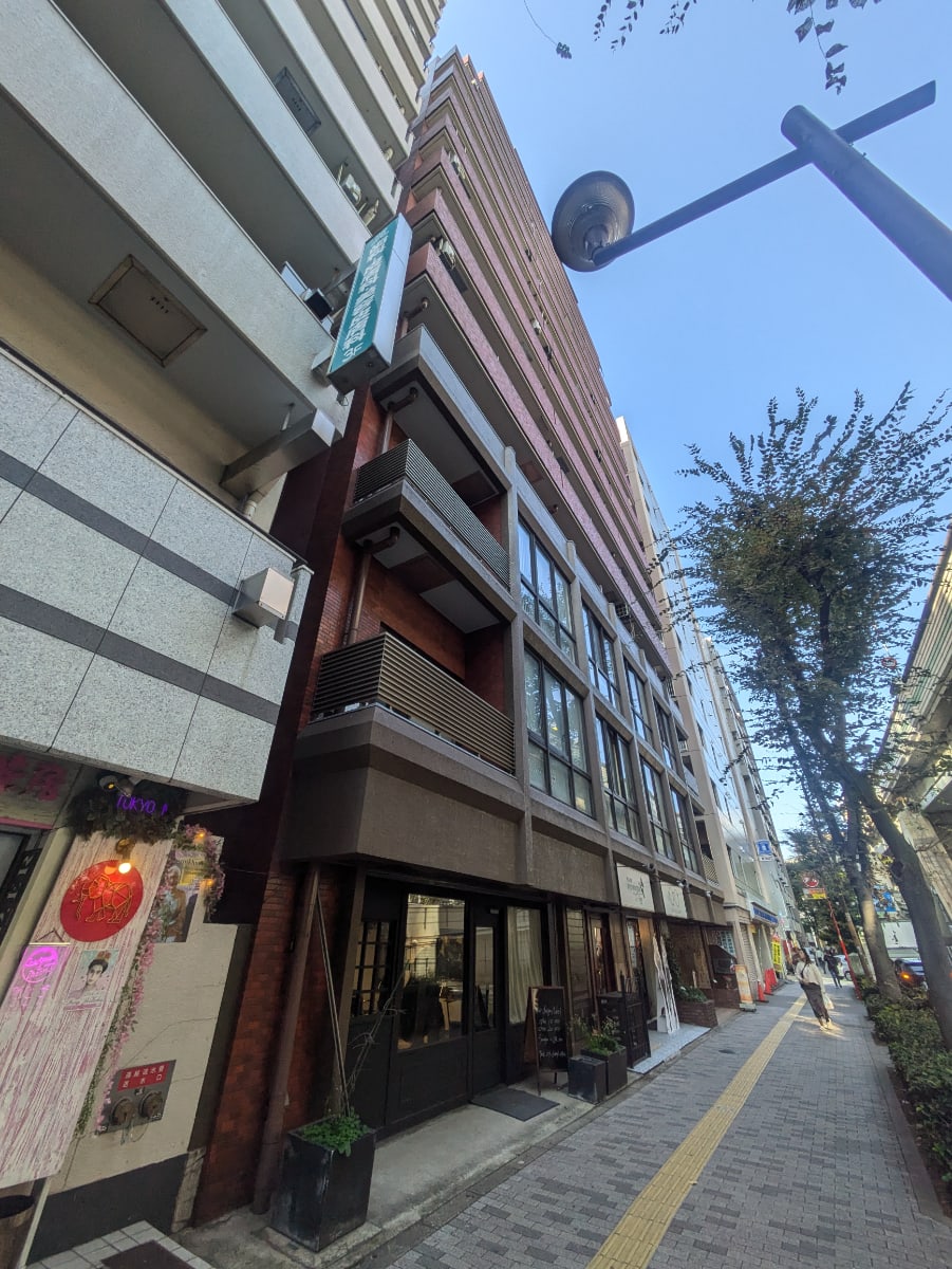 v20251221150706/fresh/building/J00100388624_6