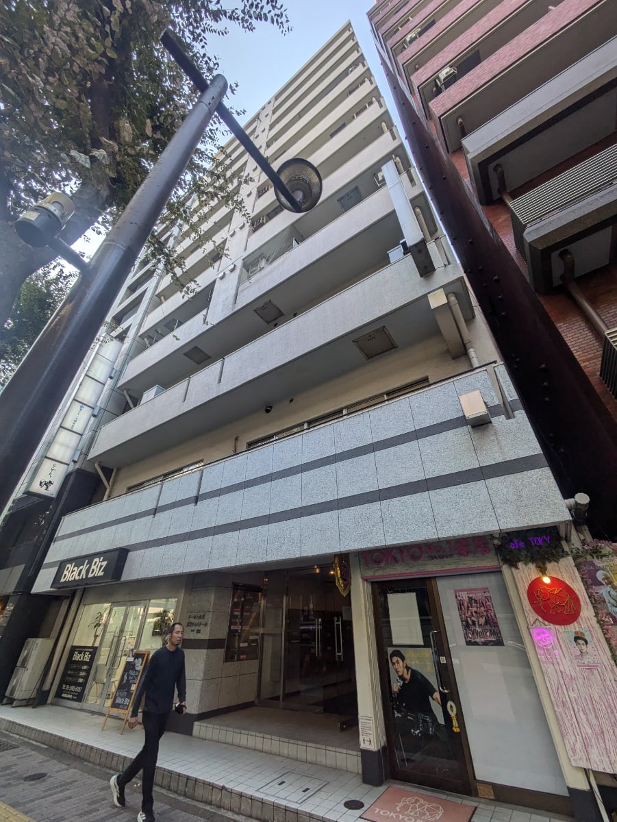 v20251221150706/fresh/building/J00100388625_11