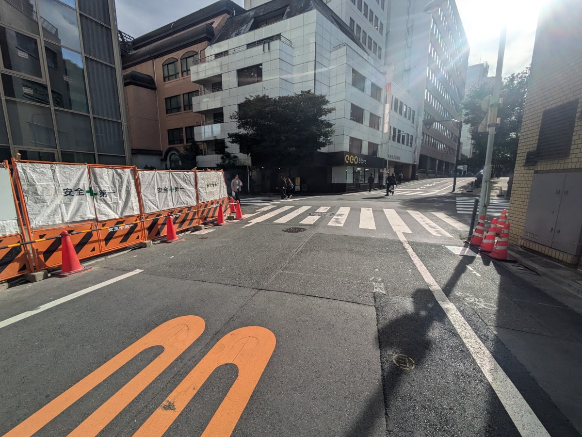 v20251221150706/fresh/building/J00100388643_15