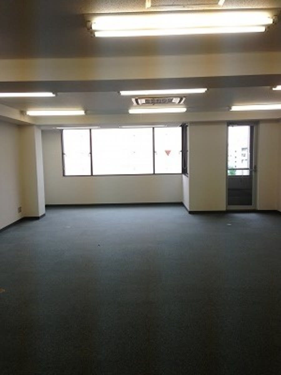 v20251221150706/fresh/building/J00100388653_6