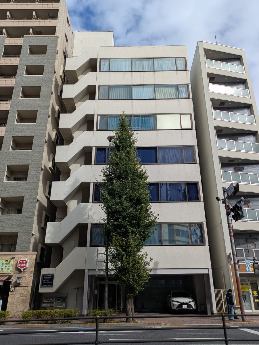 v20251221150706/fresh/building/J00100393691_16