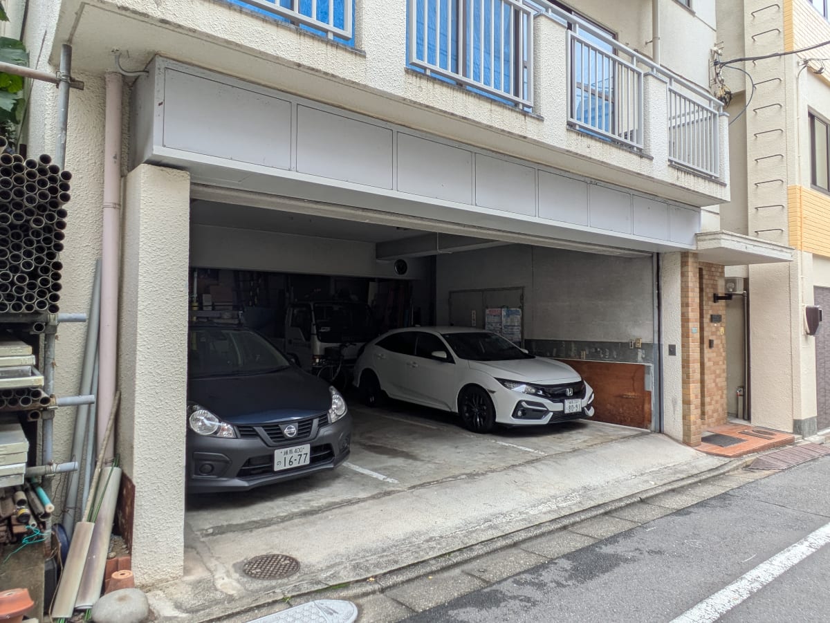 v20251221150706/fresh/building/J00100401367_12