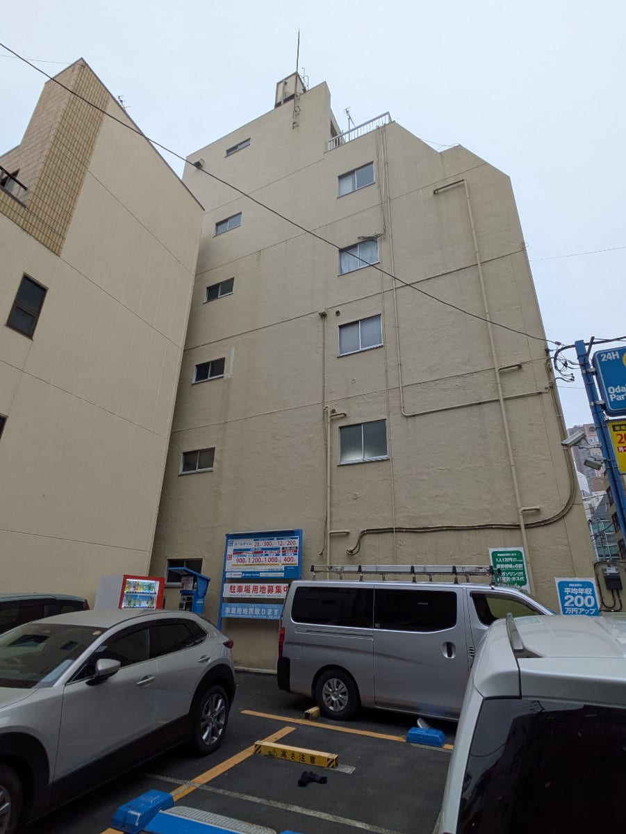 v20251221150706/fresh/building/J00100402032_7