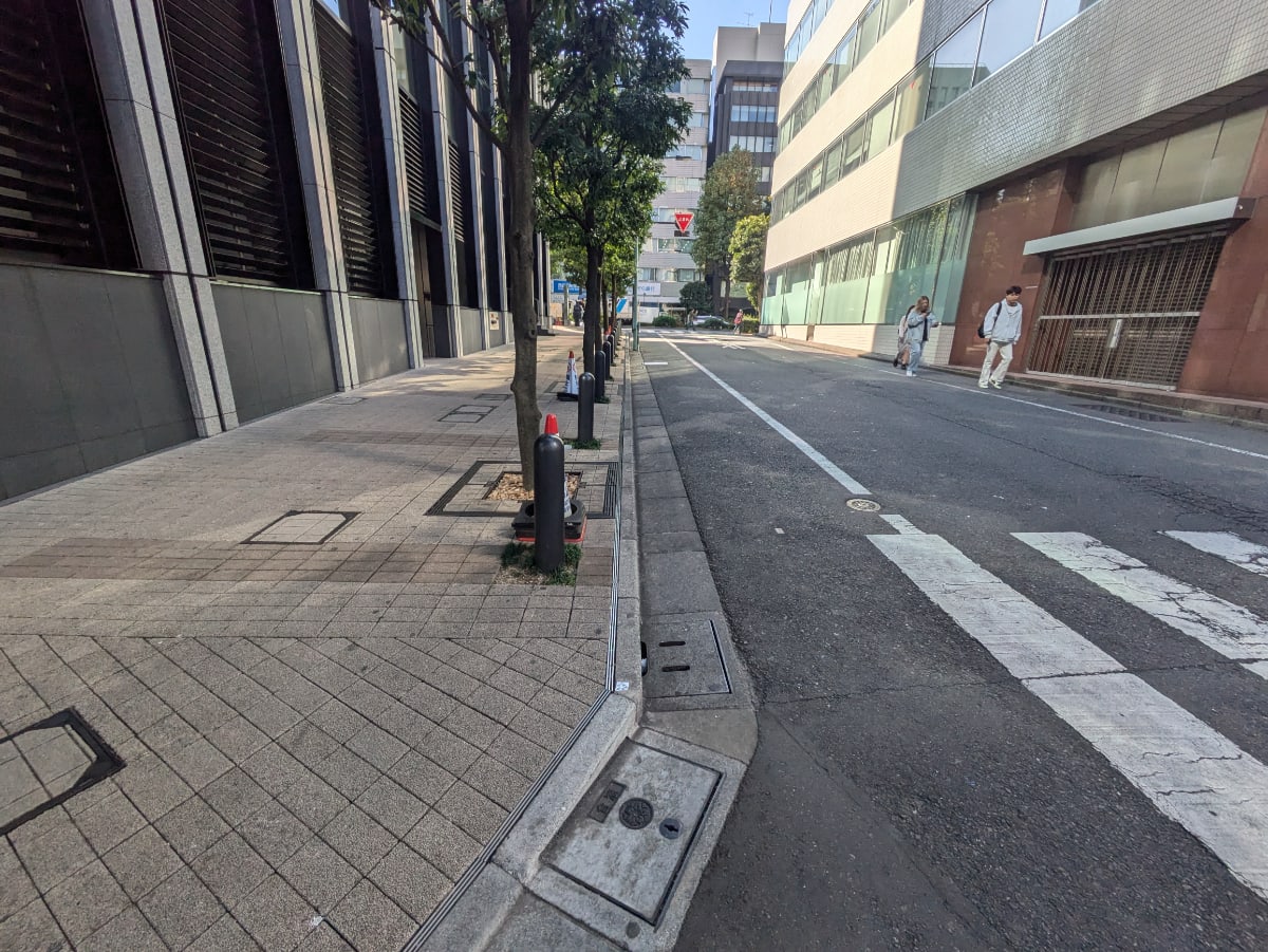 v20251221150706/fresh/building/J00100405989_65