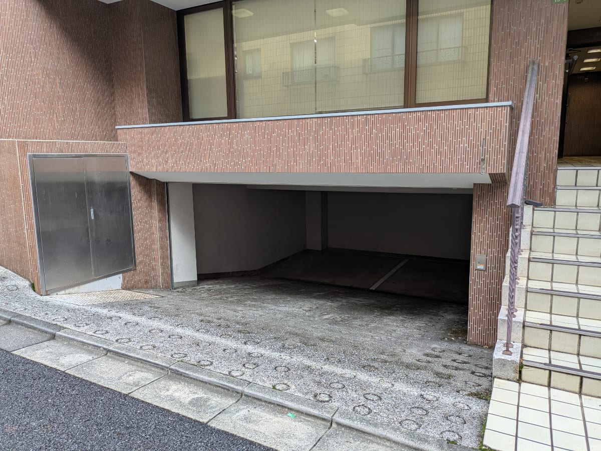 v20251221150706/fresh/building/J00100406893_7