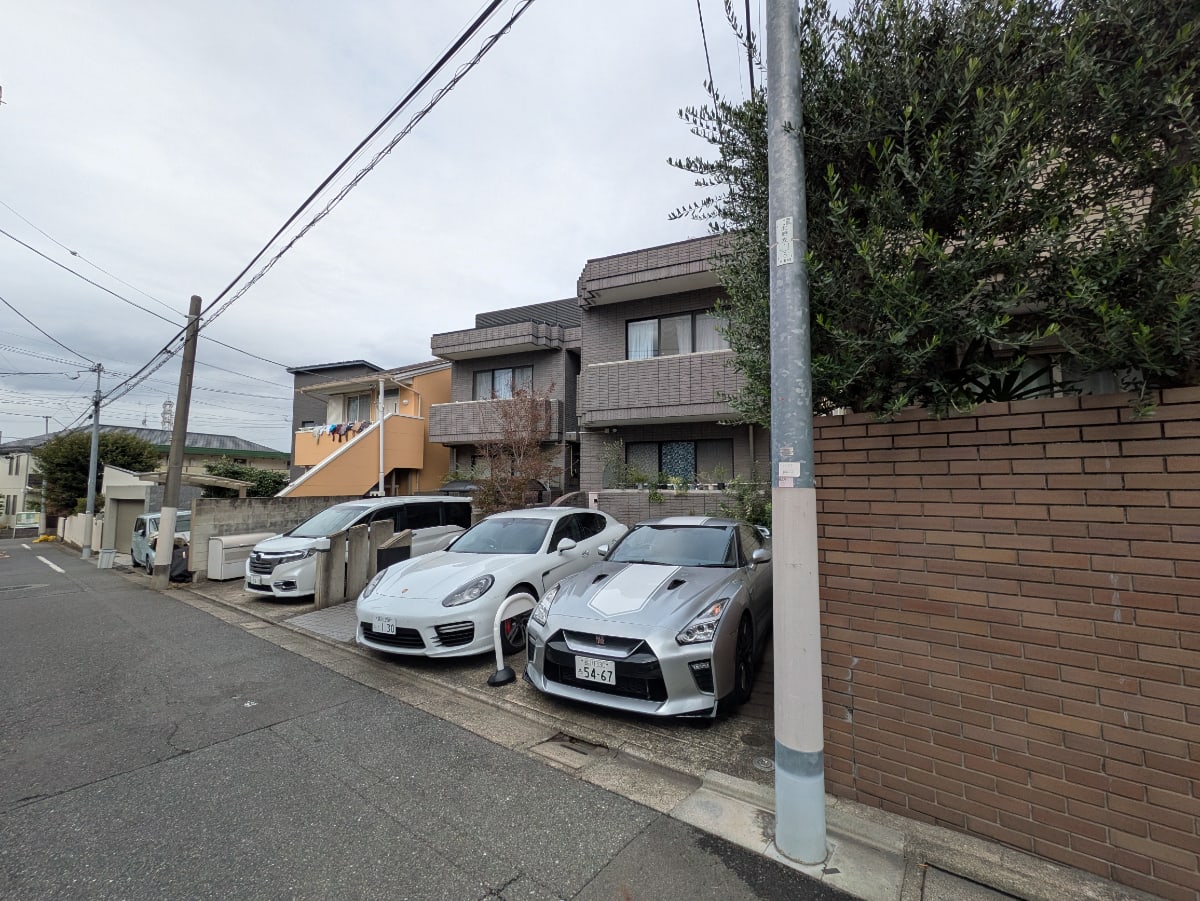v20251221150706/fresh/building/J00100419595_13
