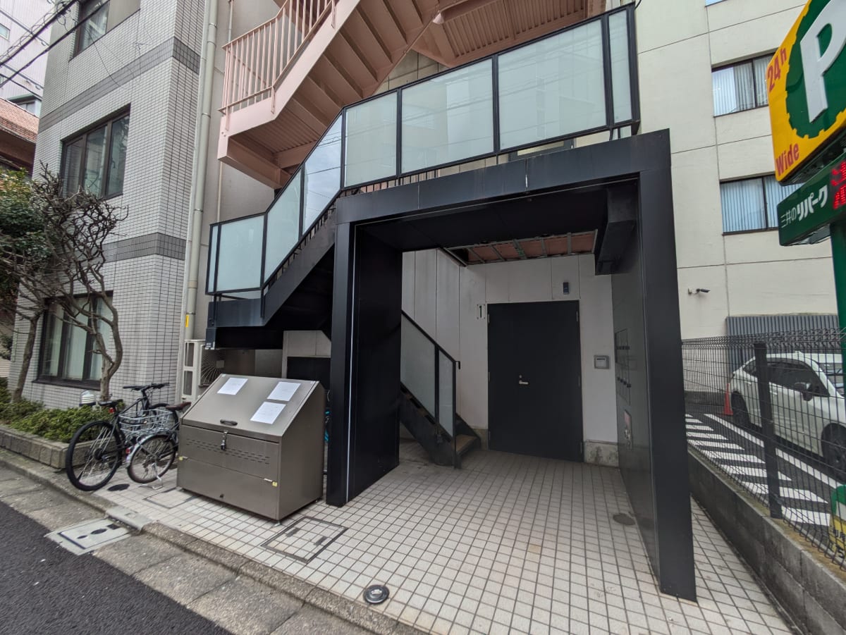 v20251221150706/fresh/building/J00100500886_11