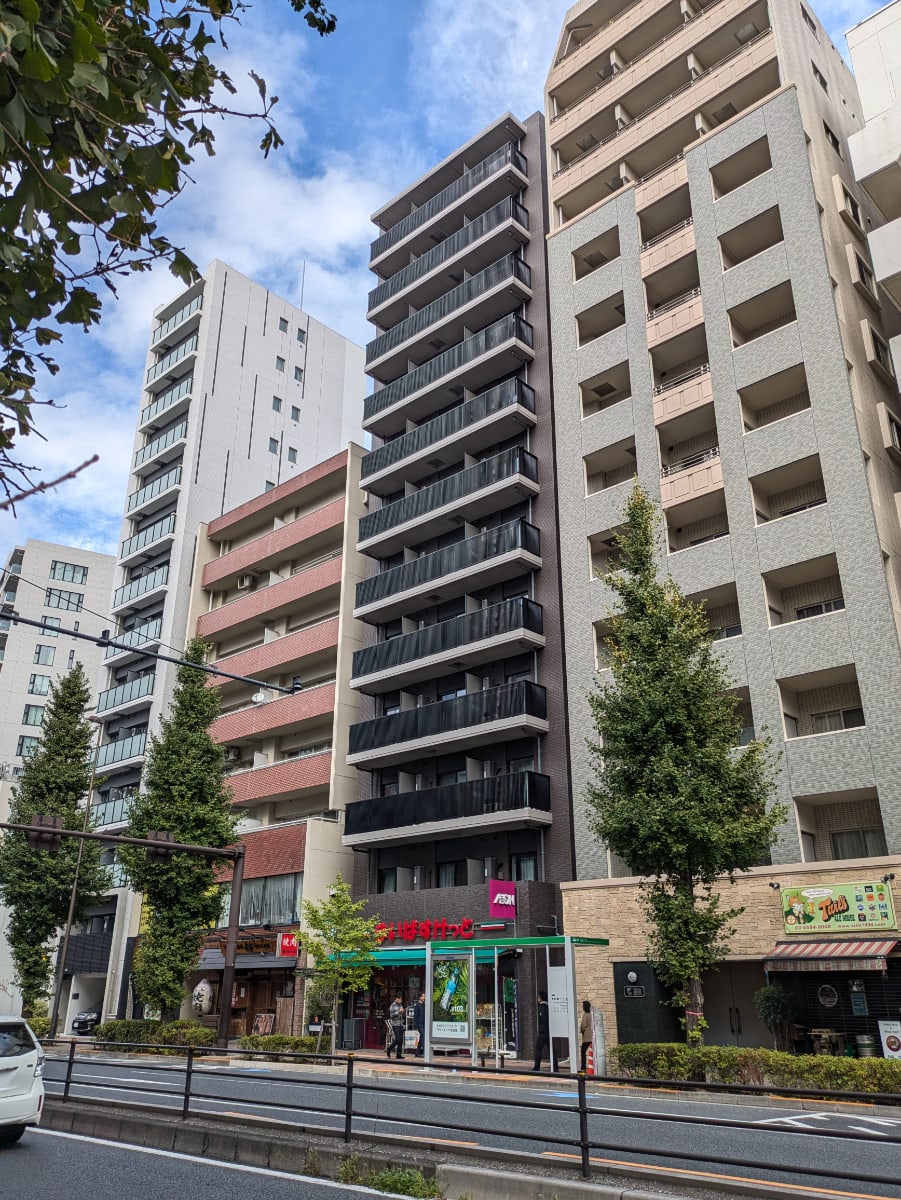 v20251221150706/fresh/building/J00100513935_6