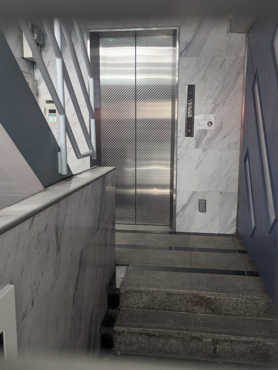 v20251221150706/fresh/building/J00100609969_4