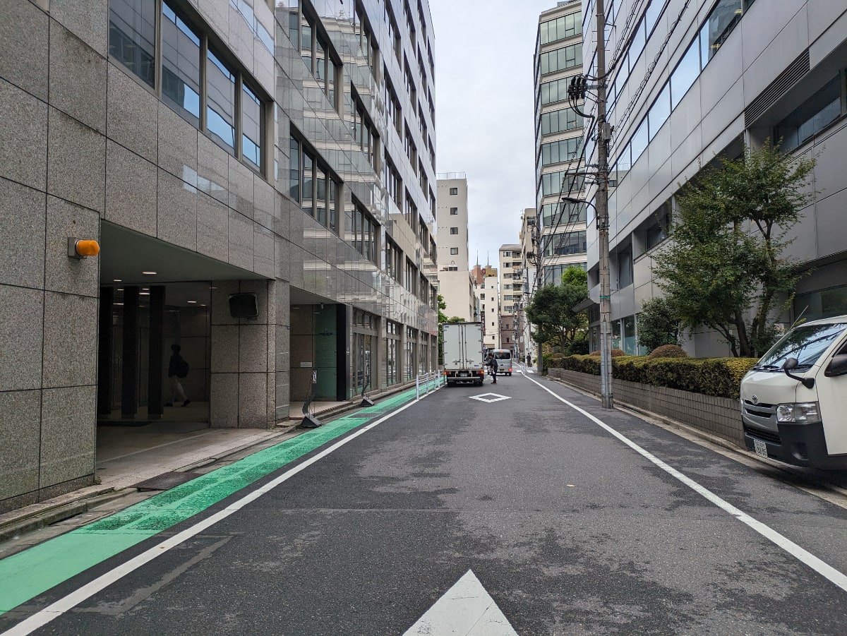 v20251223150905/fresh/building/J00100375701_56