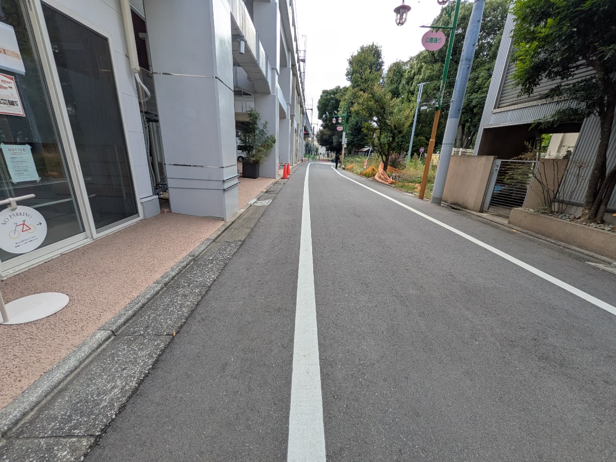 v20251223150905/fresh/building/J00100633921_2