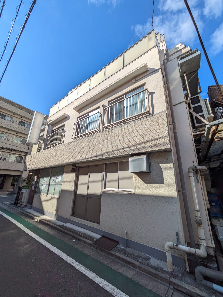 v20251224150804/fresh/building/J00100360625_13