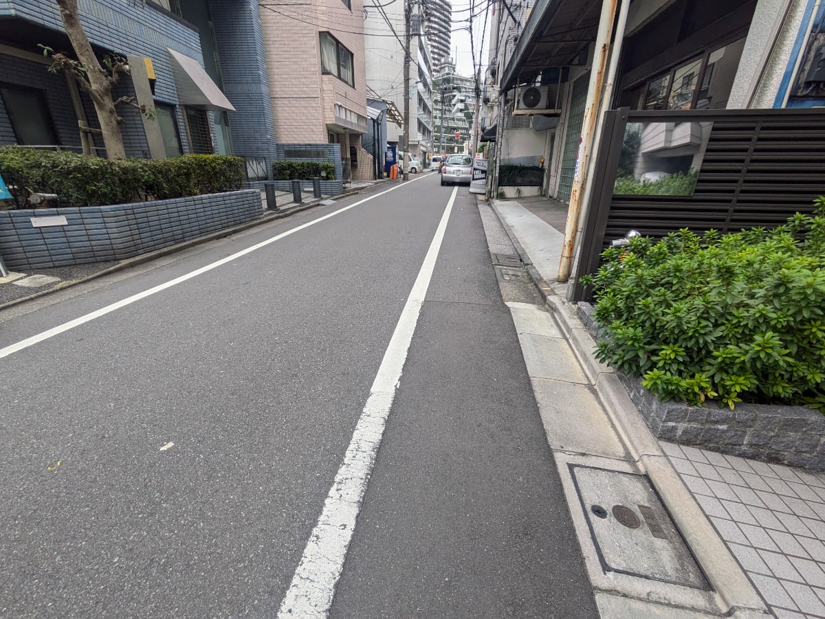 v20251224150804/fresh/building/J00100360825_11